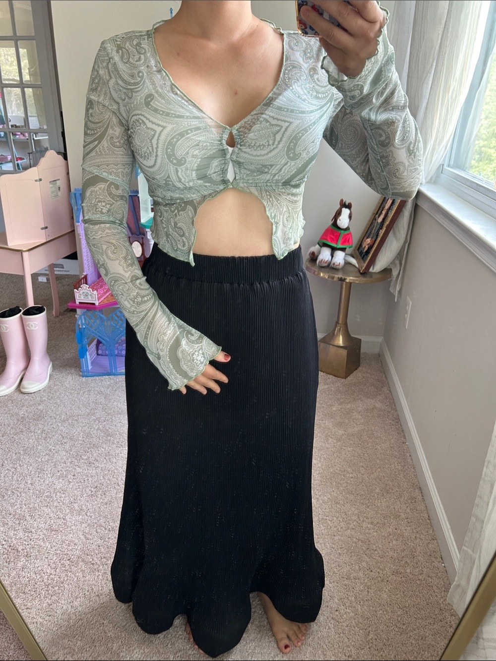 Paisley cropped top. S